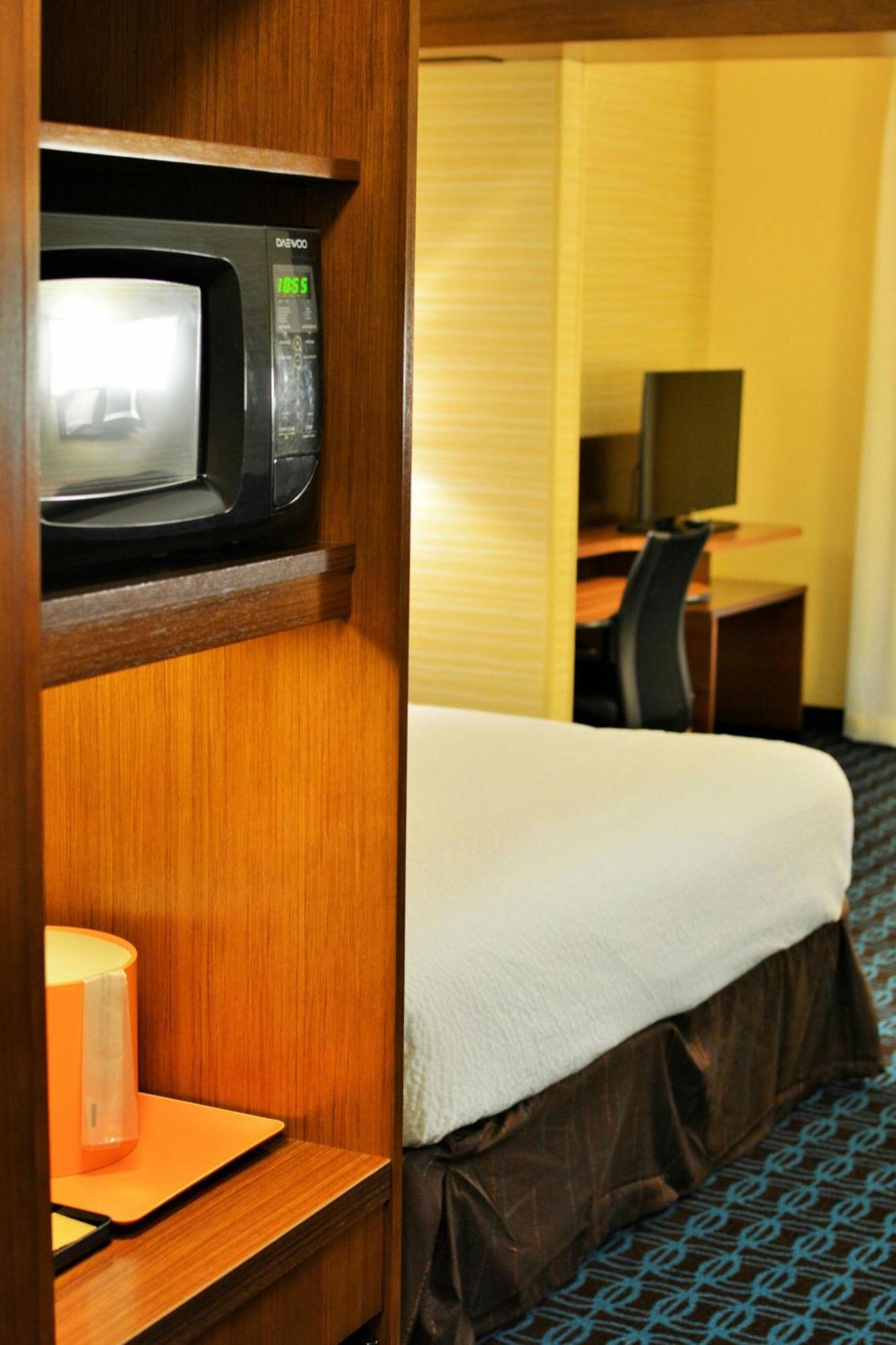 Hotel Fairfield & By Marriott Northwest Omaha