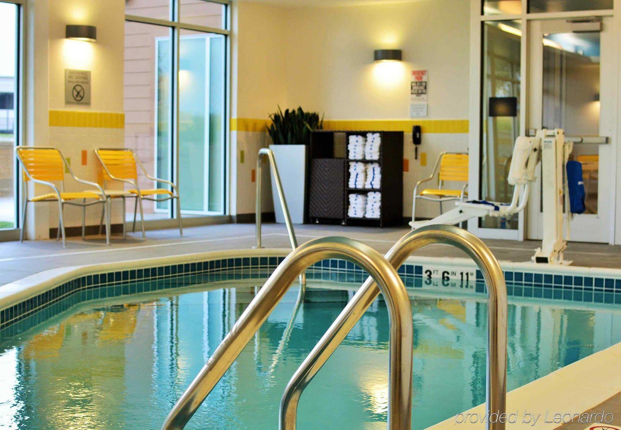 Fairfield & By Marriott Northwest 3*